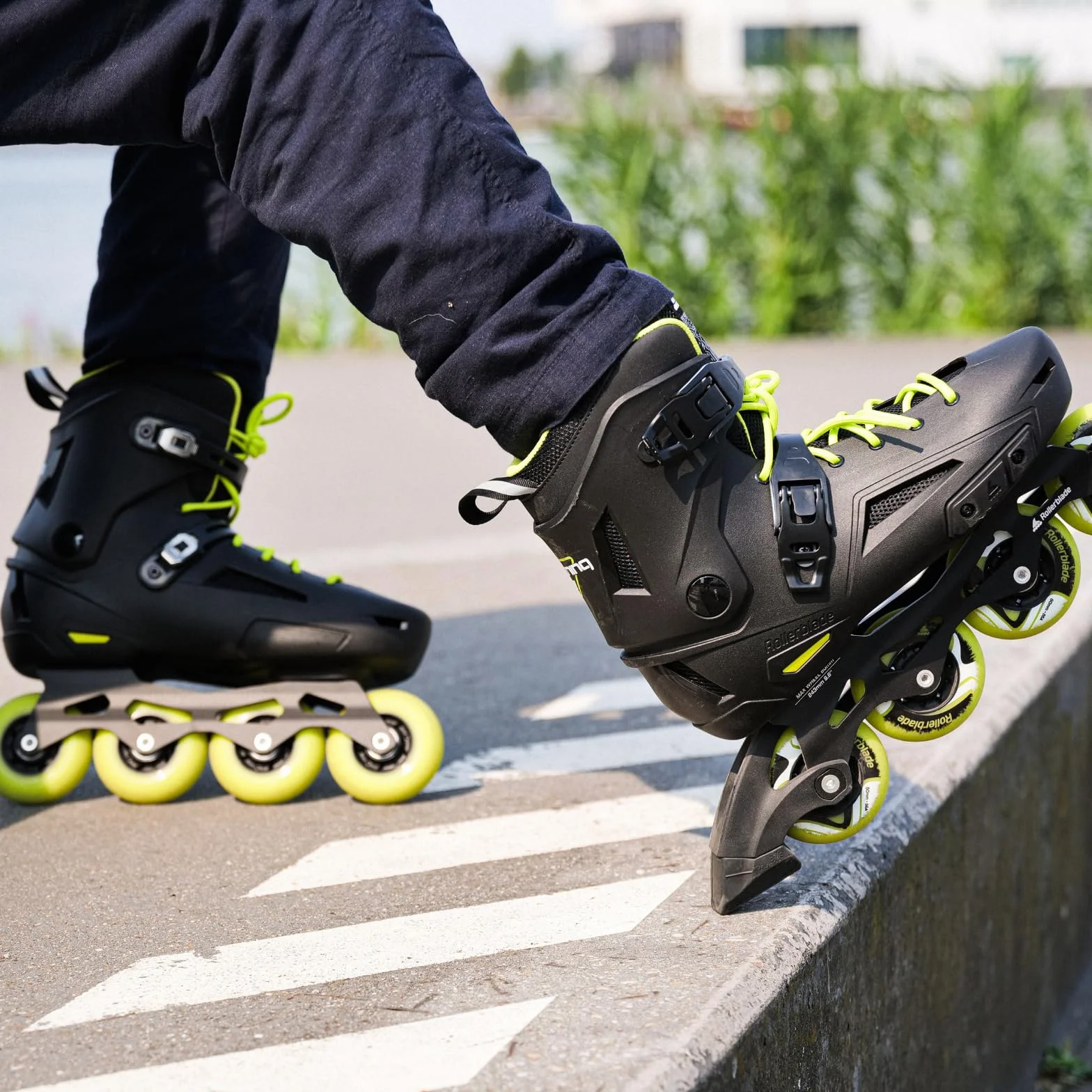 ROLLERBLADE LIGHTNING Inline Skate 2024 Black/Limonka